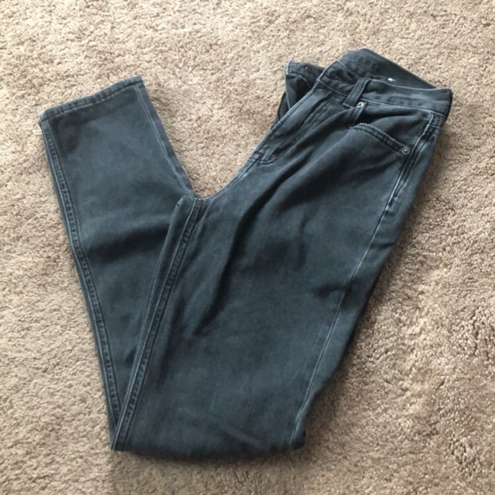 black american eagle mom jeans